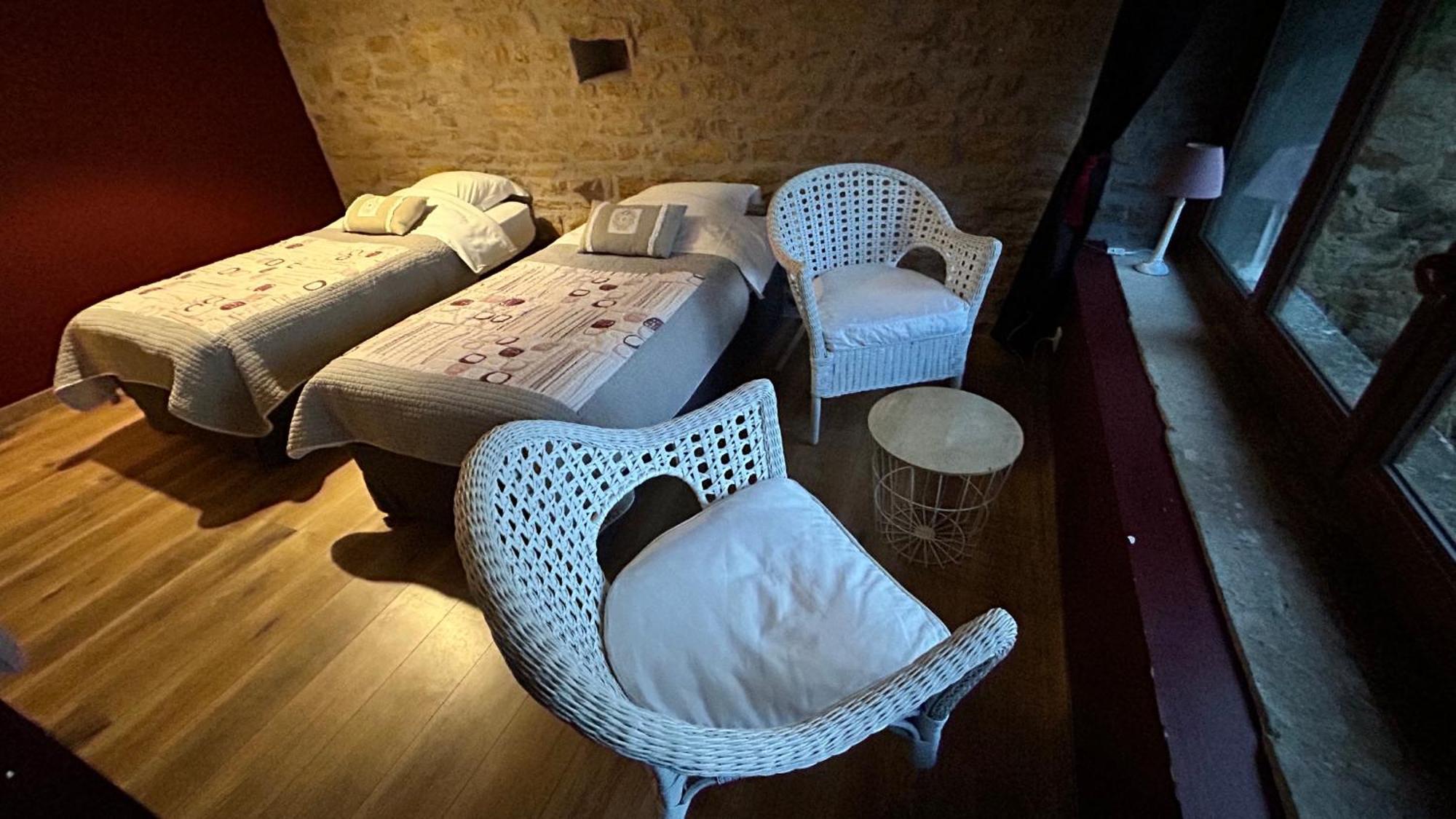 Le D'Tour Gourmand Bed and Breakfast Toulouse-le-Chateau Exteriör bild