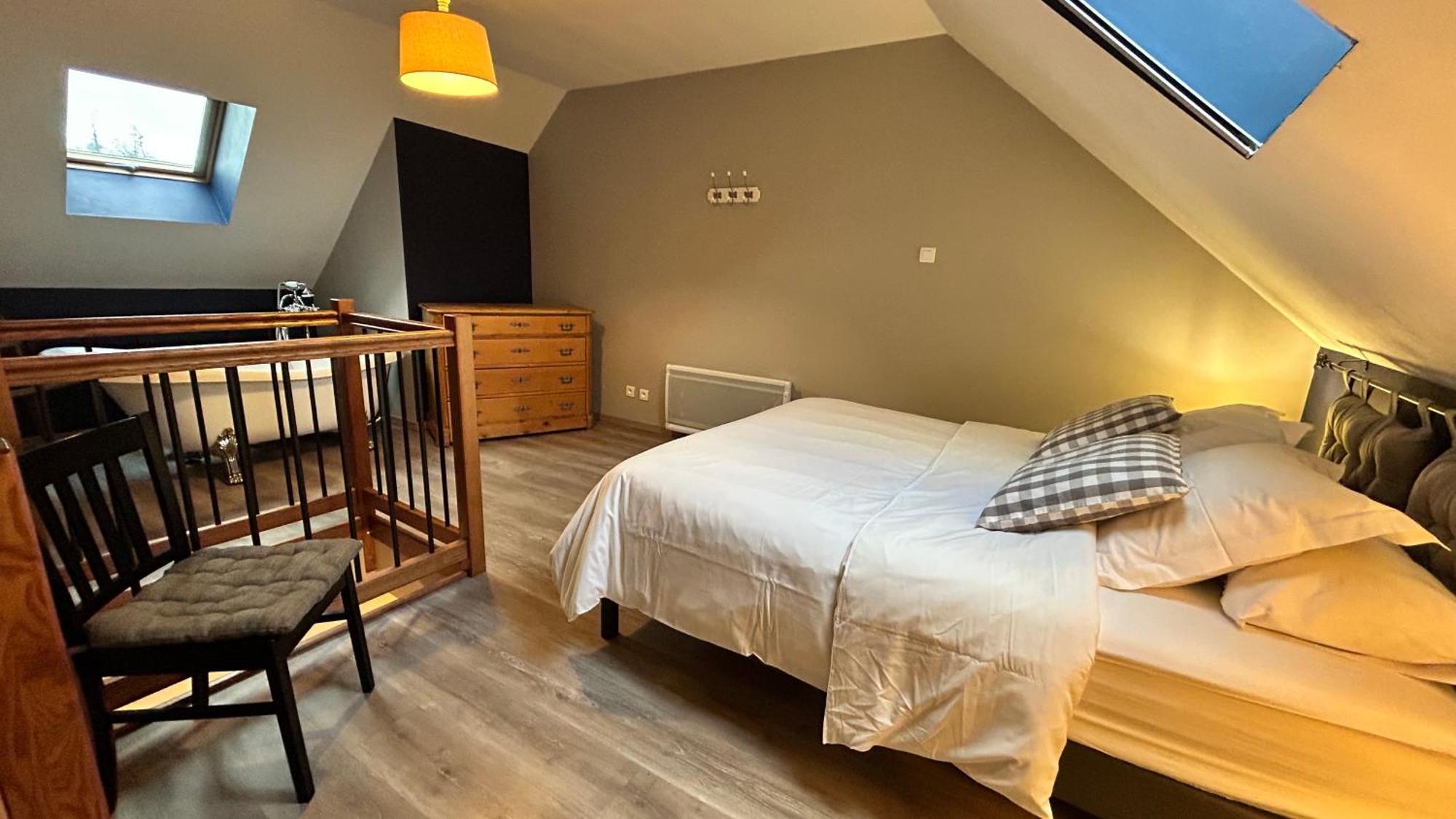 Le D'Tour Gourmand Bed and Breakfast Toulouse-le-Chateau Exteriör bild