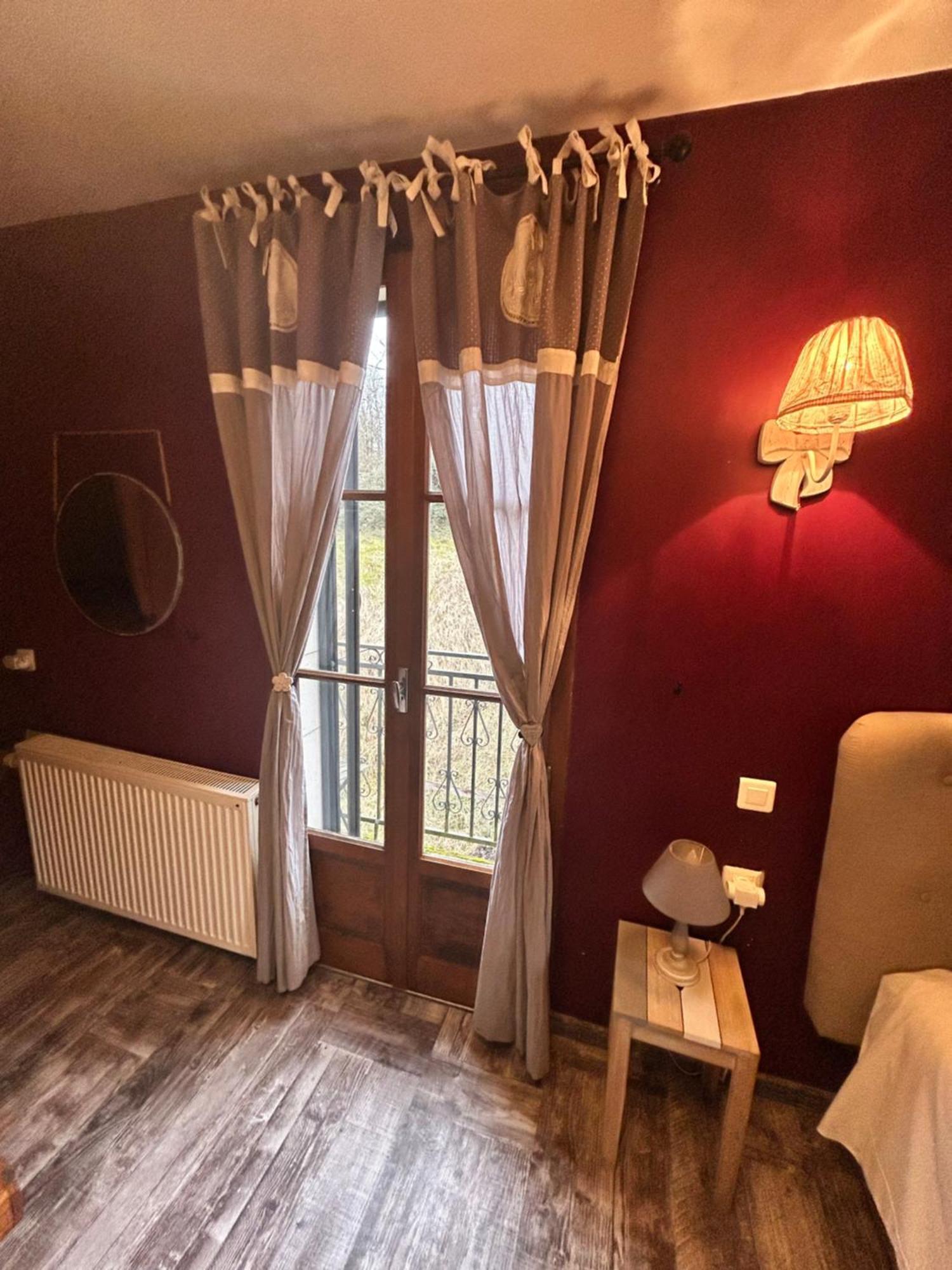 Le D'Tour Gourmand Bed and Breakfast Toulouse-le-Chateau Exteriör bild